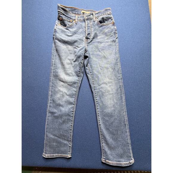 Levi's Women's Wedgie Straight Jean Button Fly Size 30/28 Blue Measurements Pics - Picture 2 of 9